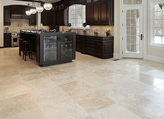 полы из травертина
